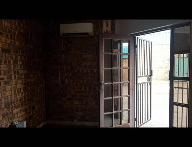 INDUSTRIAL PROPERTY TO RENT IN VANDERBIJLPARK SE 6